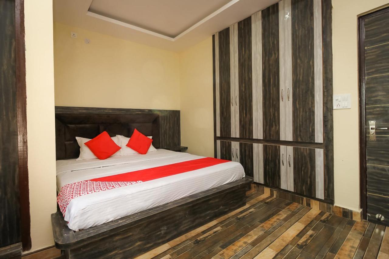 Oyo 39391 Jk Guest House Dharamshala Esterno foto